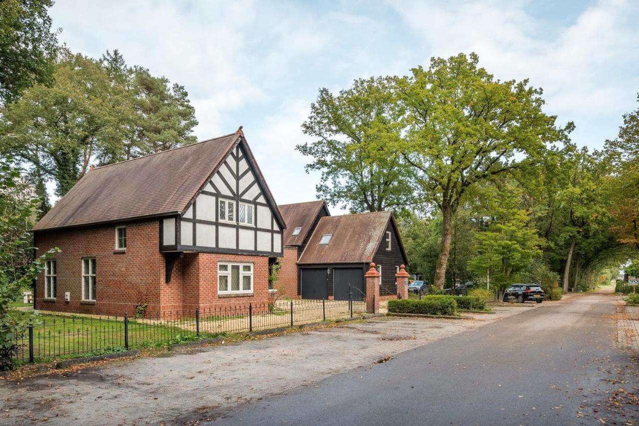 Beautiful English Villa With Hottub Zuidwolde  Exterior foto